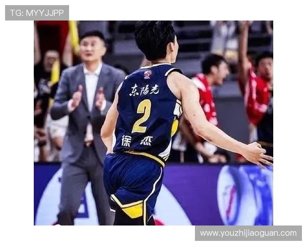 杜锋领航新时代篮球风云 从球场到教练席再创辉煌传奇 杜锋领航新时代篮球风云 从球场到教练席再创辉煌传奇