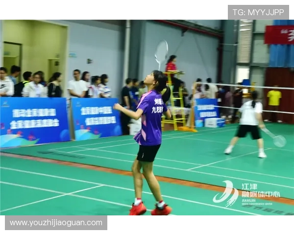 广州羽毛球队与重庆羽毛球队赛后复盘灵活性对比分析与启示