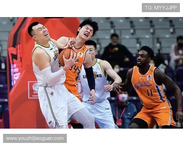 广州飞盘队在极限运动联赛中以93分稳居积分榜首位