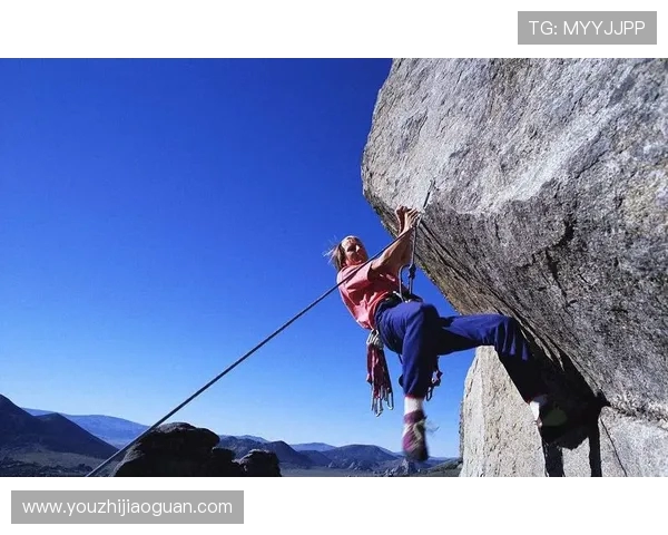 李强的攀岩之路:从初学者到巅峰的心路历程与挑战