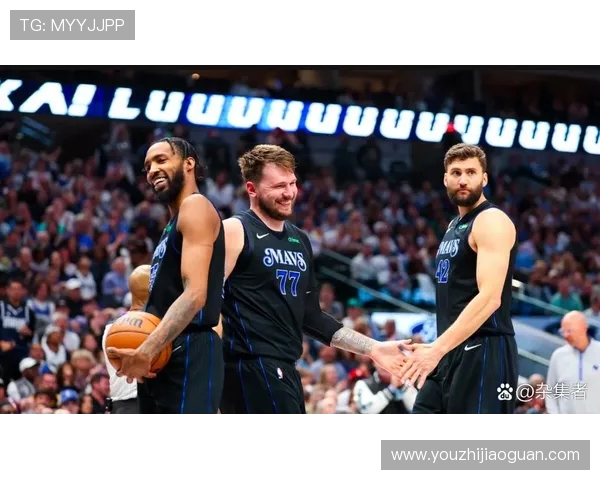 东契奇狂砍73分刷新现役得分纪录独行侠成功终结太阳11连胜之势